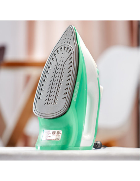 Plancha De Ropa Black Decker Light Easy 1200w Suela Antiadherente Rocio Fino Verde